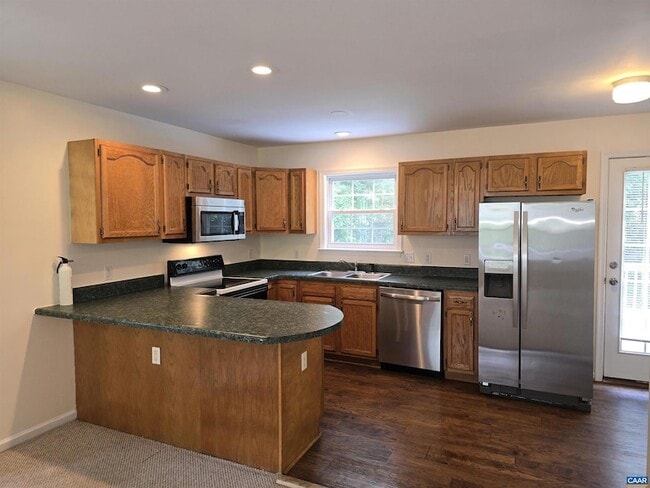 Building Photo - 259 Spring Oaks Ln