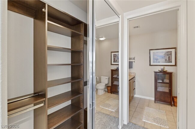 Building Photo - 62 E Serene Ave