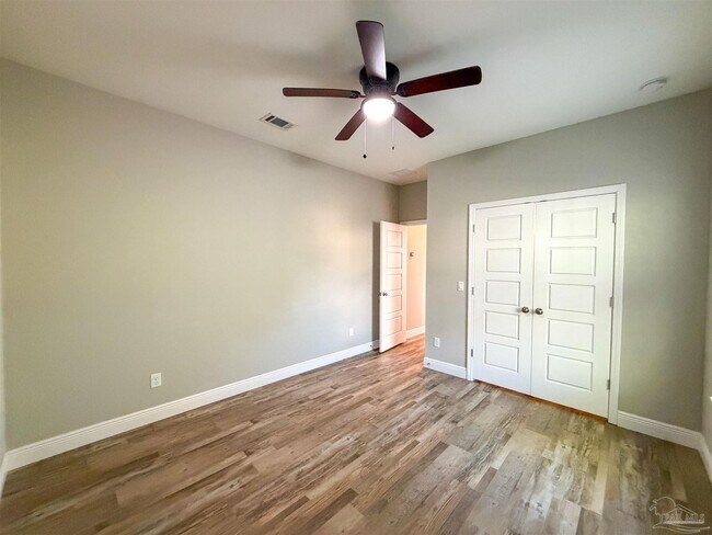 Building Photo - 1608 Toni St