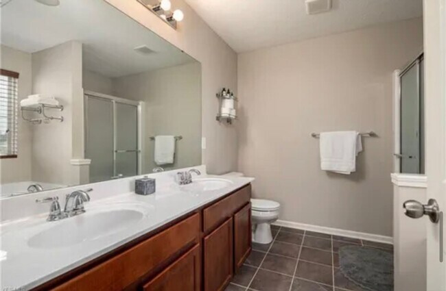 Building Photo - Spacious 3BR House in Brunswick