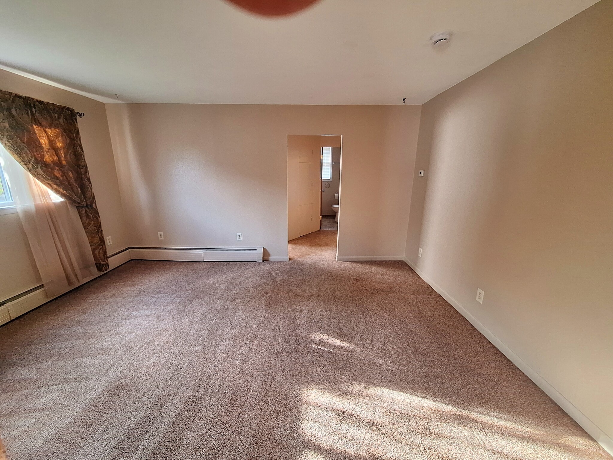 Living room - 1608 E 12th St