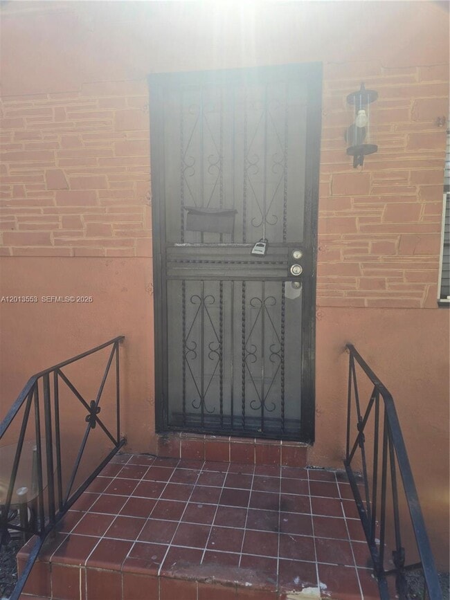 Building Photo - 210 NW 69th St