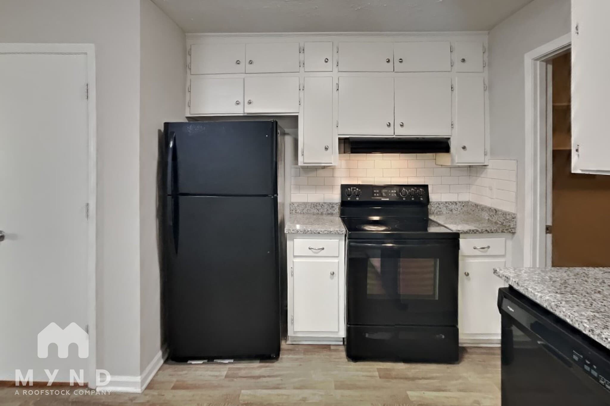 Building Photo - 225 Baker St