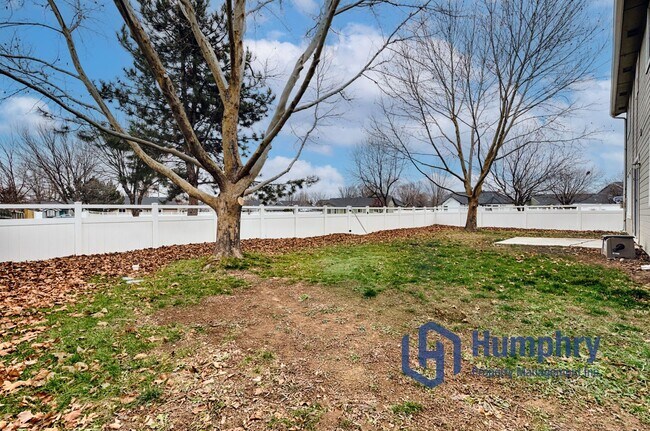 Building Photo - Great home in Meridian, close to parks, restaurants and shopping!