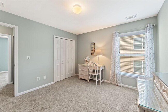 Building Photo - 5415 Fieldfreen Dr