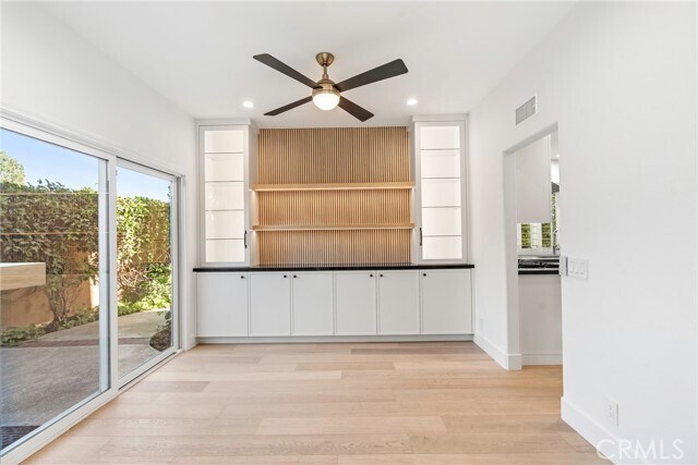 Building Photo - 2750 Point Del Mar