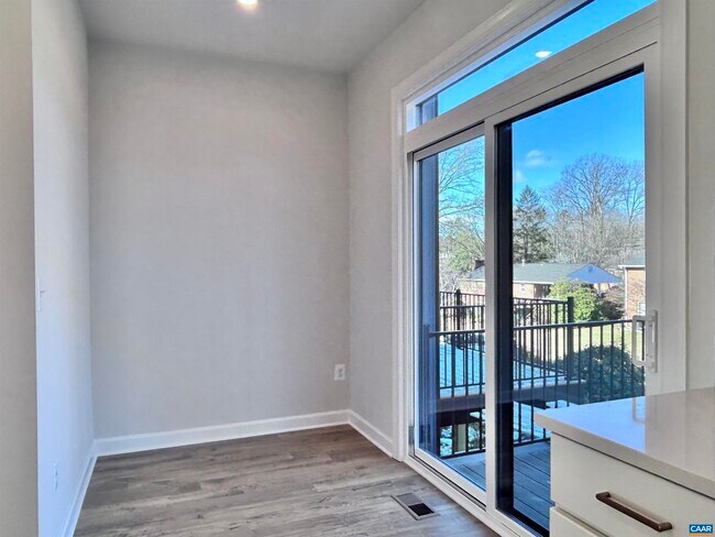 Building Photo - 103 Keene Ct