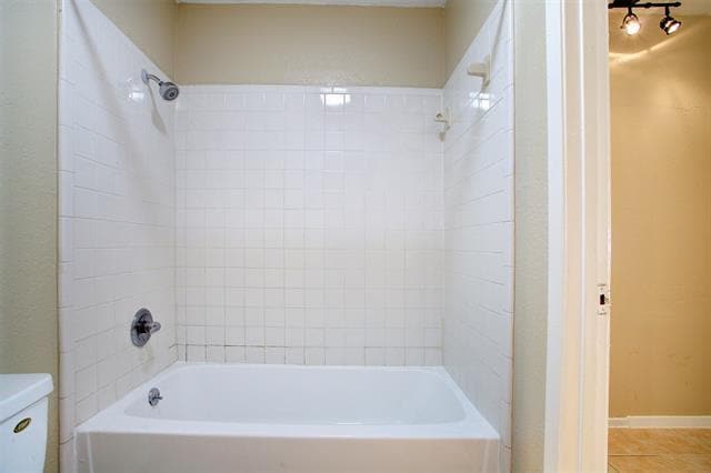 Building Photo - 708 N Cooper St