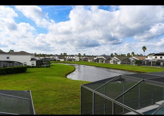 Building Photo - 4733 Cumbrian Lakes Dr