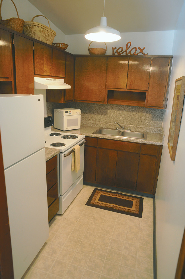 Carousel Village Apartments - 1907 S Milledge Ave Athens GA 30605 ...