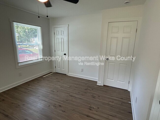 Building Photo - 2325 Quartz Ct
