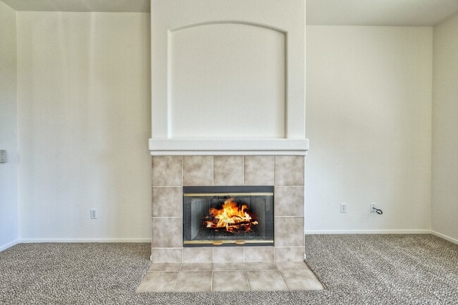 Building Photo - Charming 1-Story Corner Lot Home with Great Room & Patio