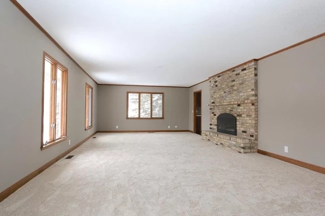 Building Photo - 7217 Glouchester Dr