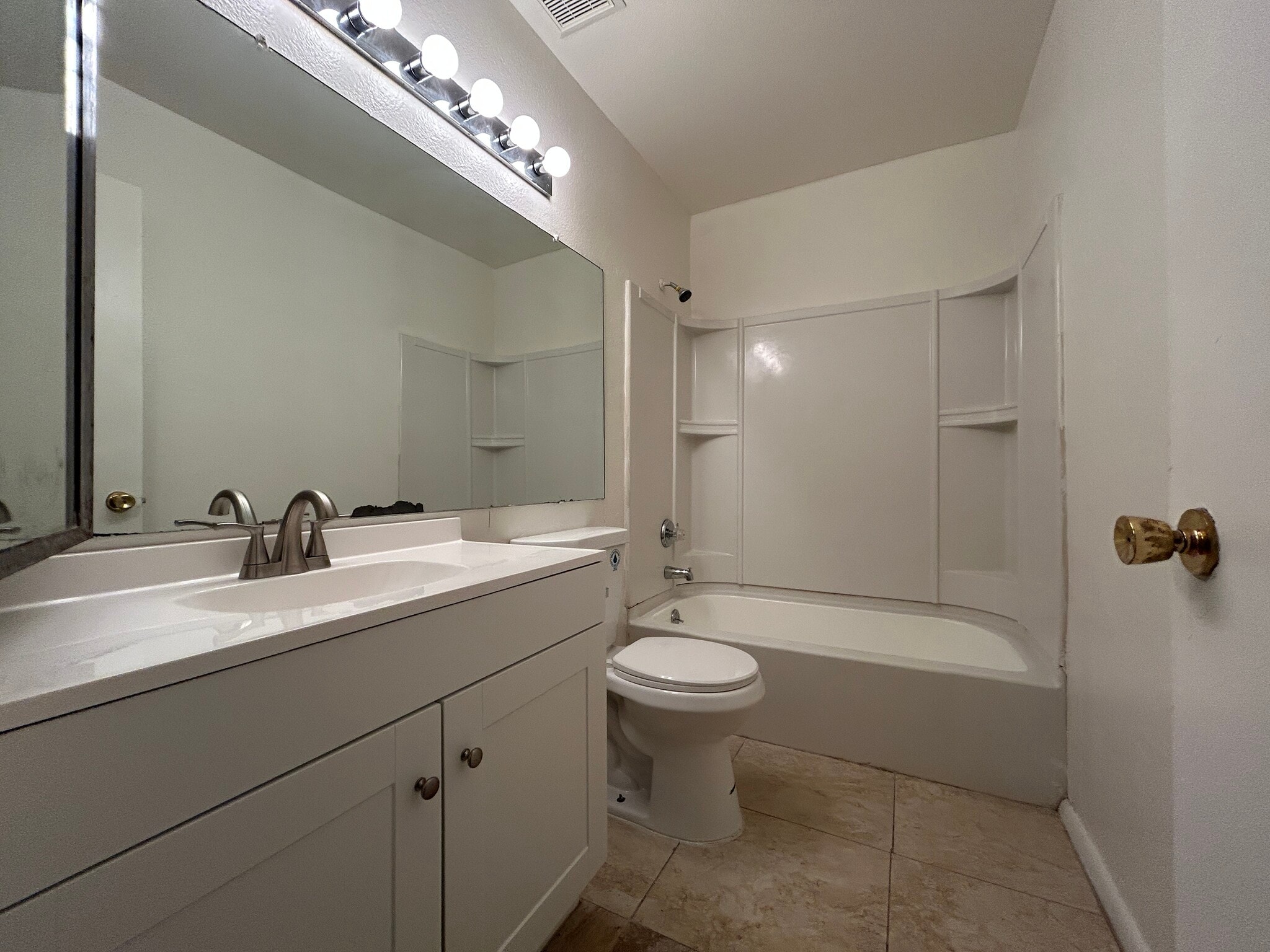 Building Photo - 5744 N 44th Ave