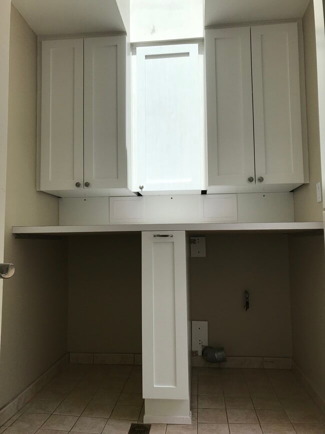 Building Photo - 7150 Scarborough Peak Dr