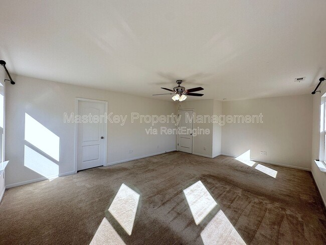 Building Photo - 205 Azalea Vw Wy