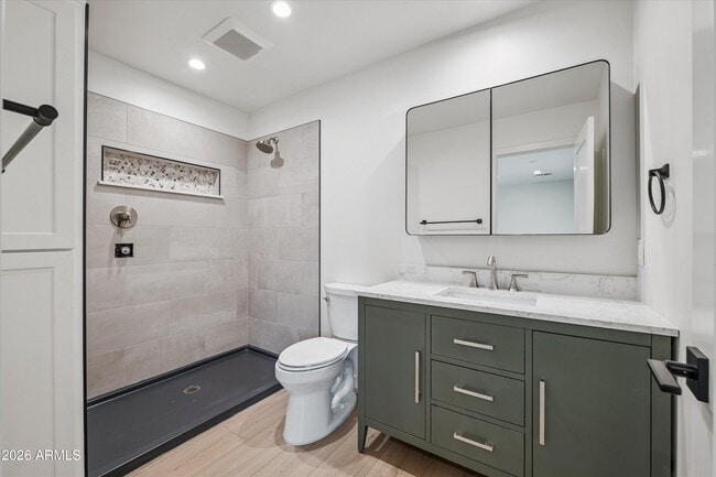 Building Photo - 1726 N 74th Pl
