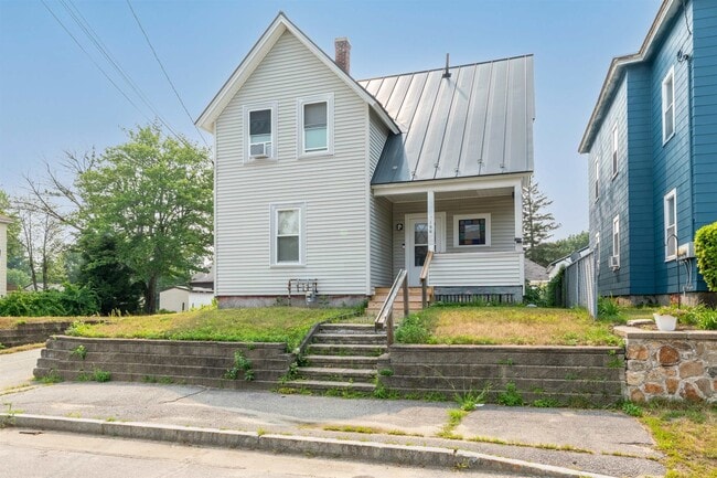 Building Photo - 106 Bismark St