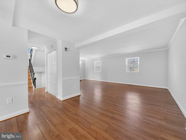 Building Photo - 3827 Gawayne Terrace