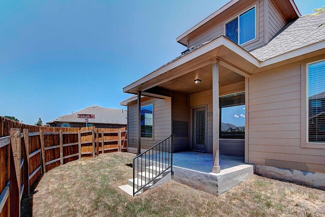 Building Photo - 11008 Bruneau Trail