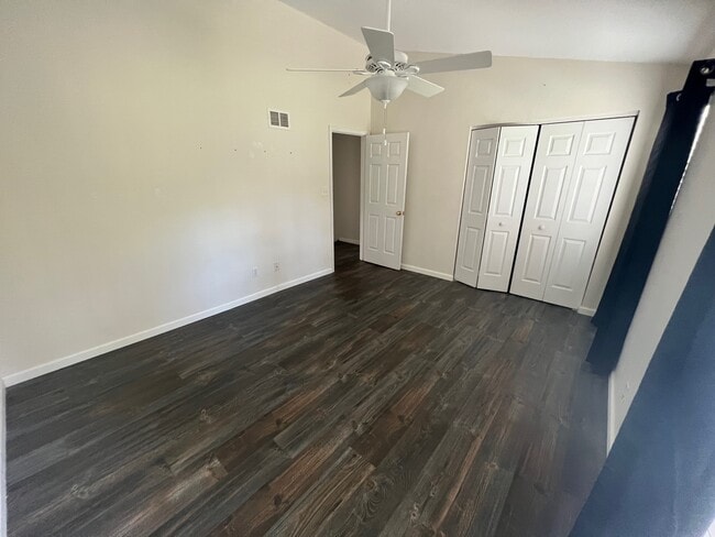 Building Photo - 13536 Embassy Park Ct