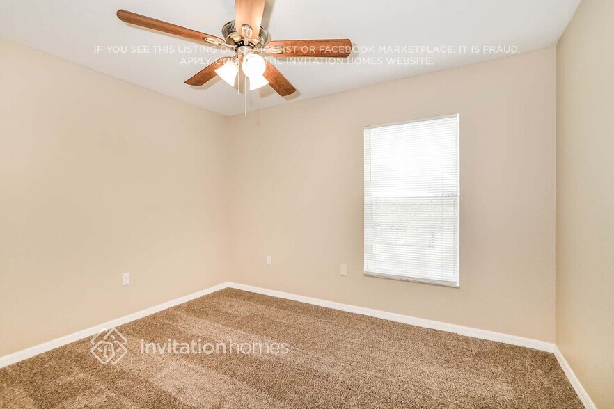 Building Photo - 838 Summer Glen Dr
