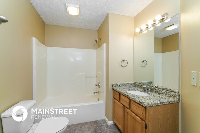 Building Photo - 4005 Chenwood Ln