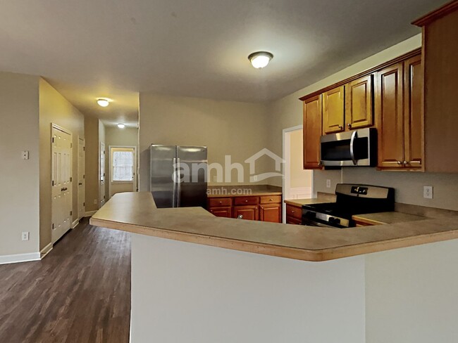 Building Photo - 4524 Kingsgate Ct NW