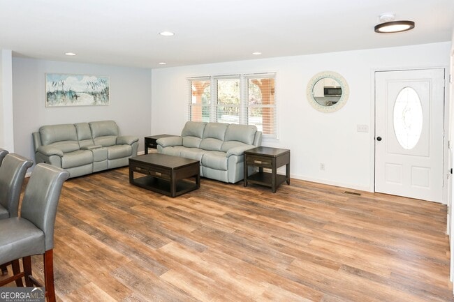 Building Photo - 6157 Orville Dr