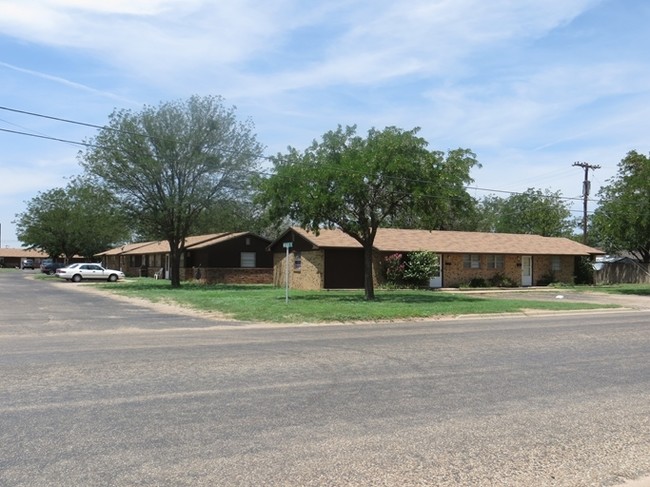 Primary Photo - Mesquite Village Apartments