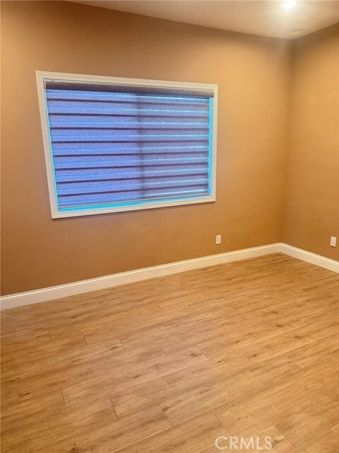 Building Photo - 3488 Riverside Dr