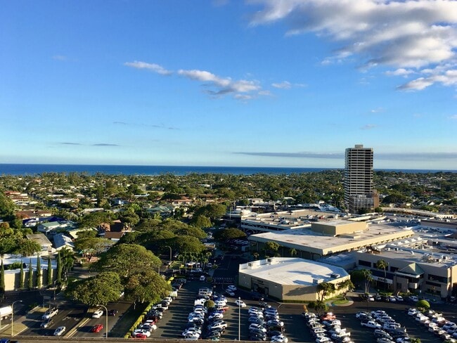 Building Photo - 4300 Waialae Ave