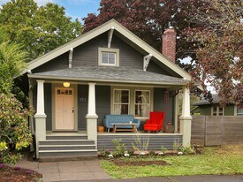 Building Photo - 853 NE Simpson St