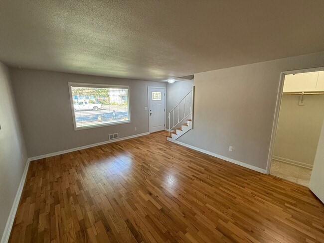 Building Photo - 1332 SW 8th Ave