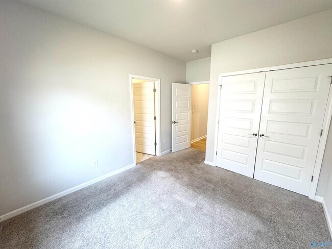 Building Photo - 25345 Evanford Dr