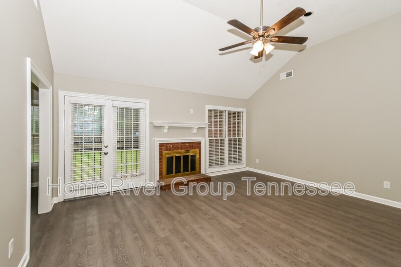 Building Photo - 1378 Fieldstone Trail