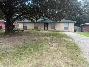 Building Photo - 6550 Allyn Way