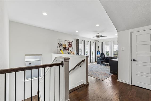 Building Photo - 13624 Walsh Ave