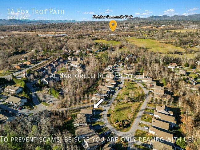 Building Photo - 14 Fox Trot Path