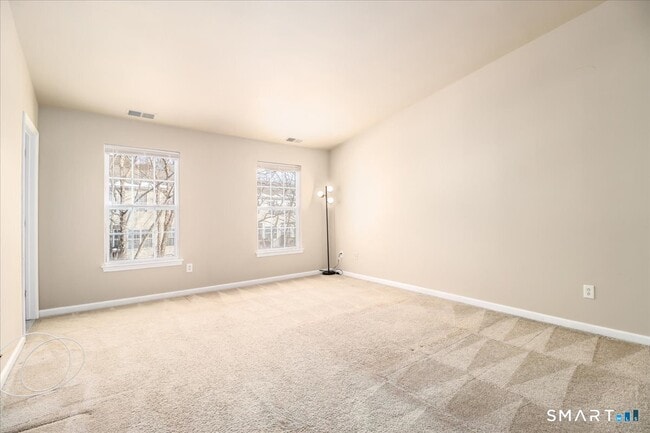 Building Photo - 2004 Eaton Ct