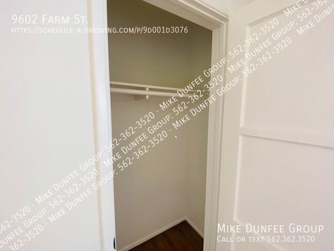 Building Photo - 9602 Farm St