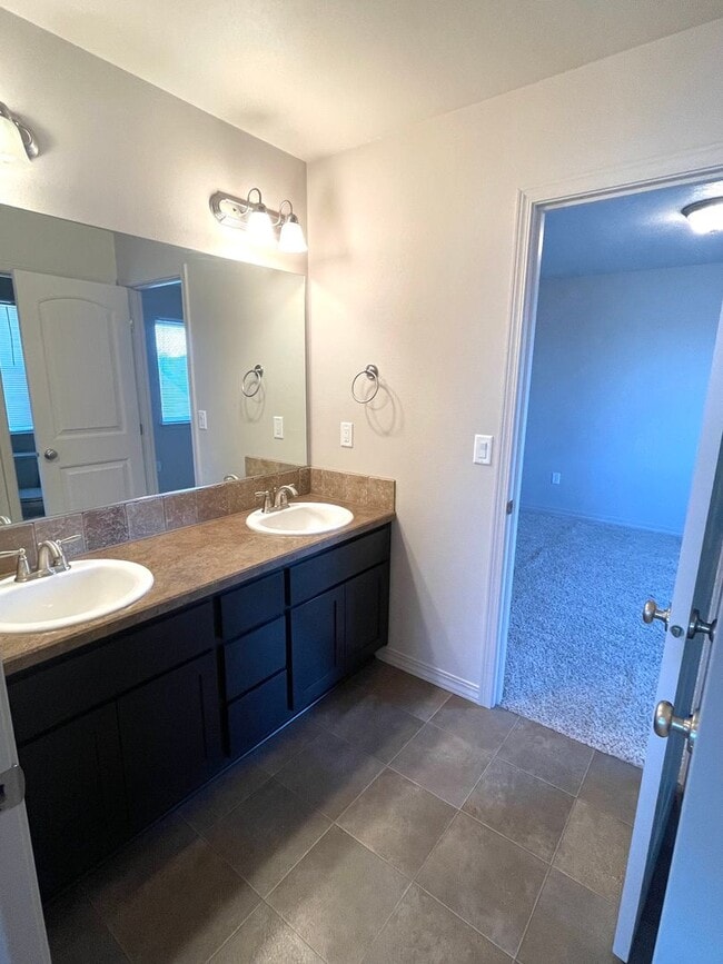Building Photo - Beautiful Corner Lot Home for Rent in Badg...