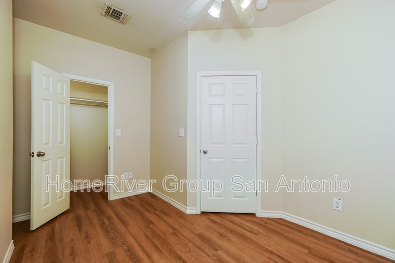 Building Photo - 7105 Tourant Rd