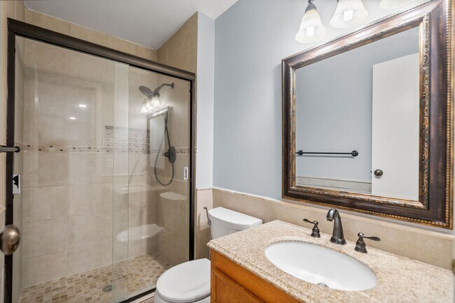 Building Photo - 3 Gambrel Oak Pl