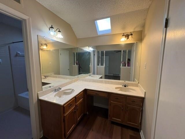 Building Photo - 4551 Pine Top Cir E