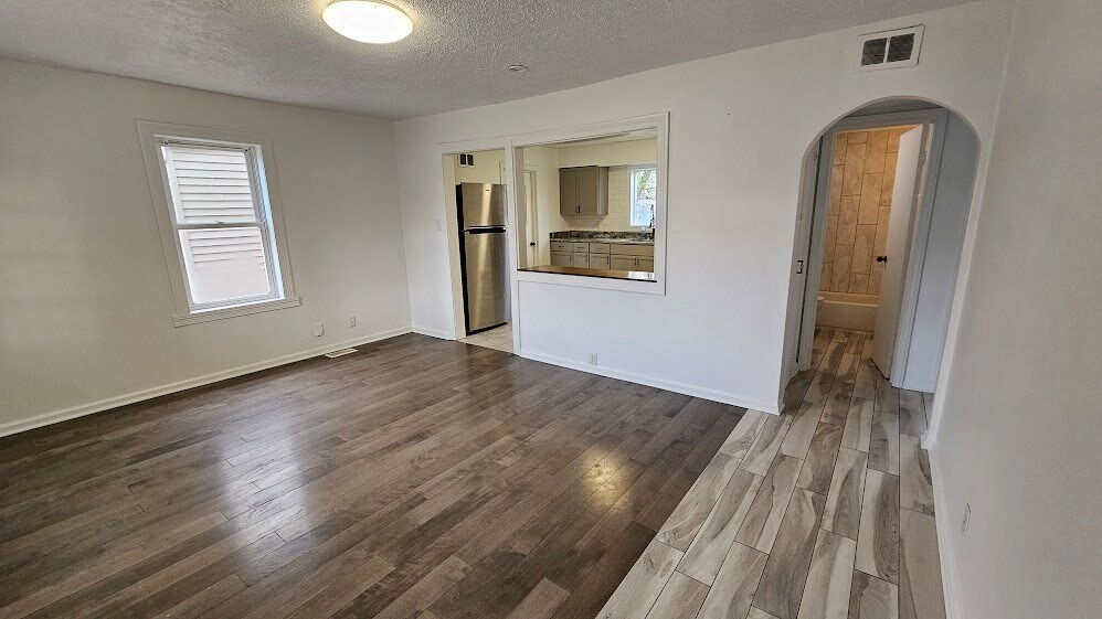 Living Room - 5474 Terrace Ave