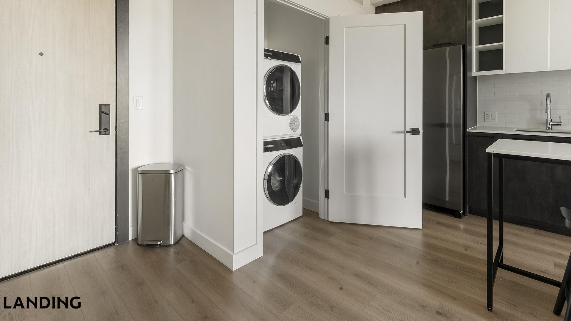 Building Photo - 632 Howard Rd SE