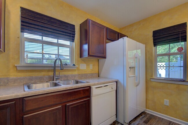 Building Photo - COMING SOON! Quiet Retreat in Concord – Mo...