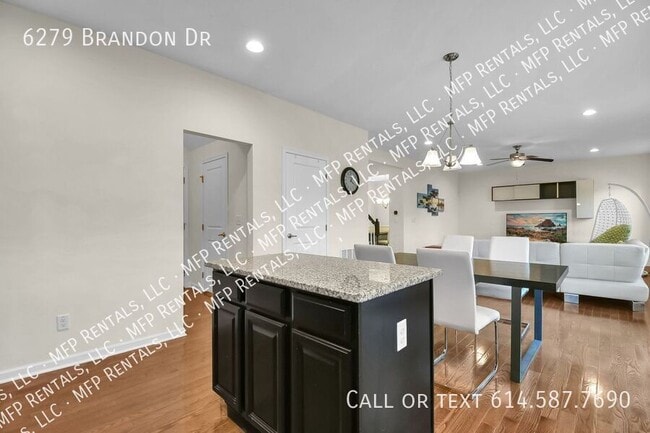 Building Photo - 6279 Brandon Dr