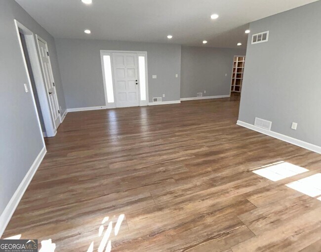 Building Photo - 4543 Karron Ln